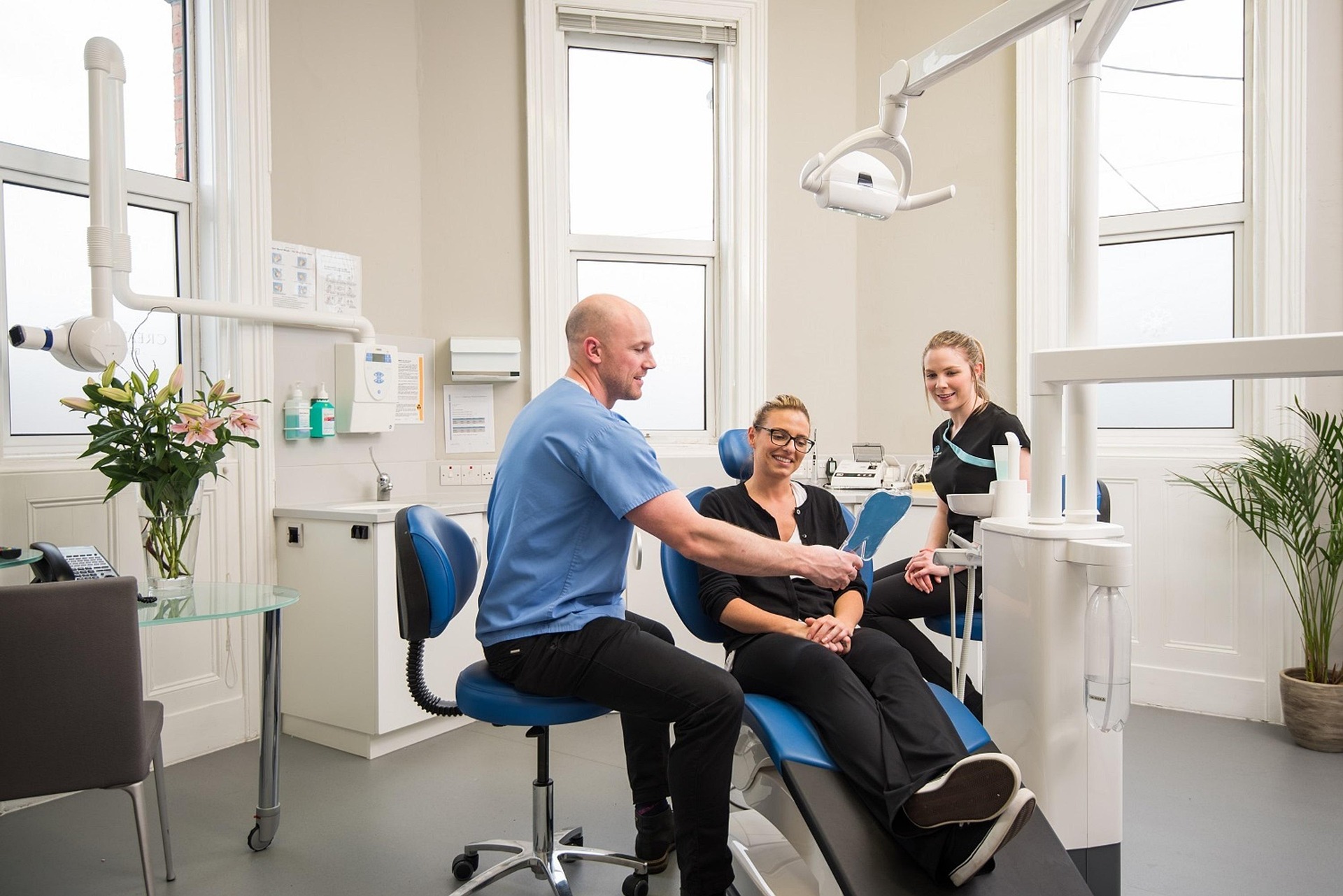 From paper to digital: the advantages of electronic dental records
